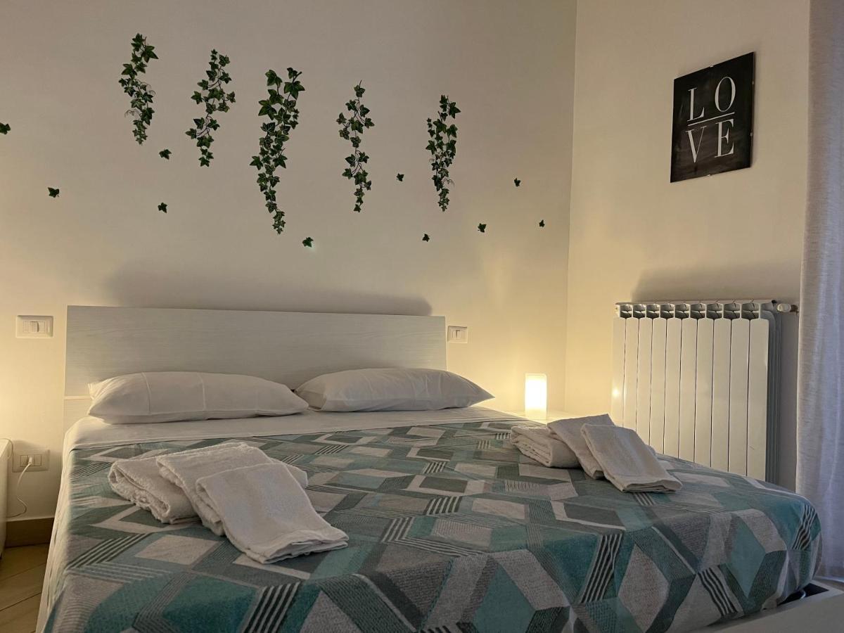 Il Vicoletto Apartment Наполи Екстериор снимка