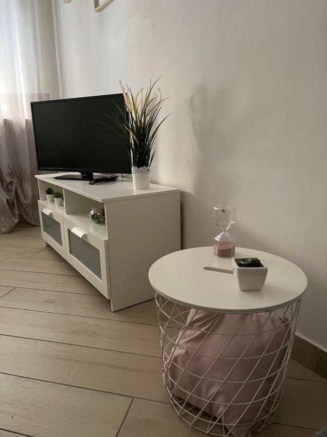 Il Vicoletto Apartment Наполи Екстериор снимка